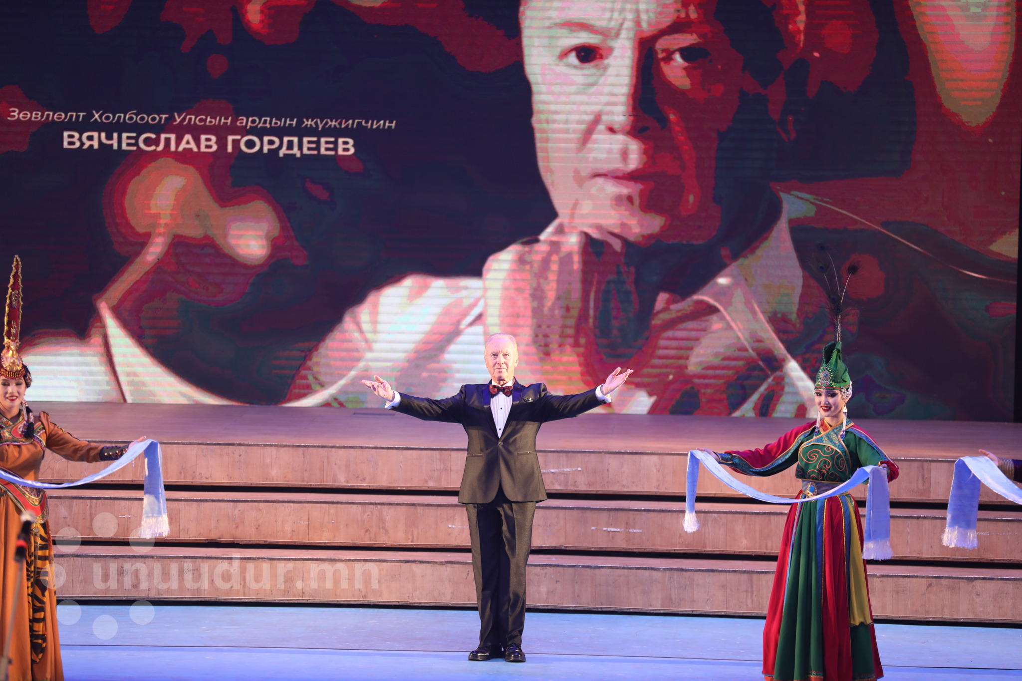 В.М.ГОРДЕЕВ: “Монголын гран при” дэлхийн балетчдын анхааралд байлаа